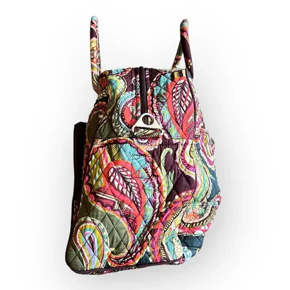 Vera Bradley Quilted Fabric Weekender Bag in Retired Pattern Heirloom Paisley - Picture 15 of 15